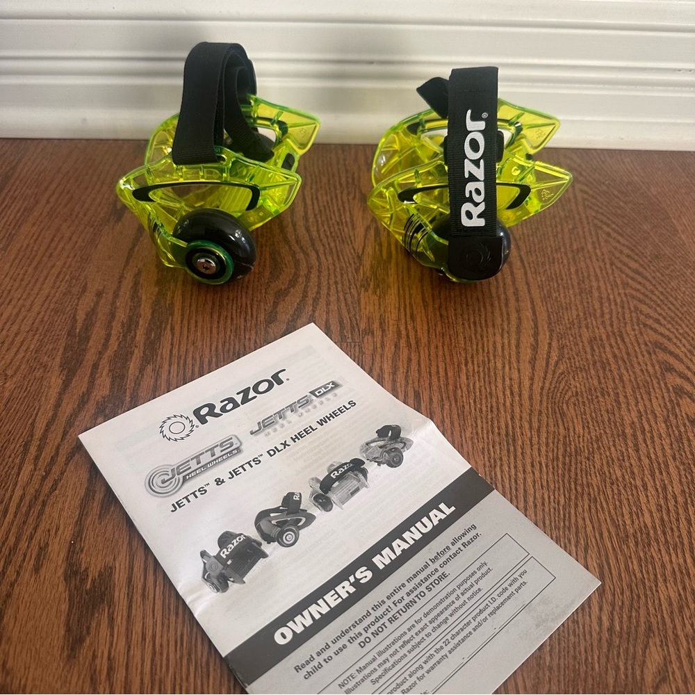 NEW Razor Jetts DLX Heel Wheels